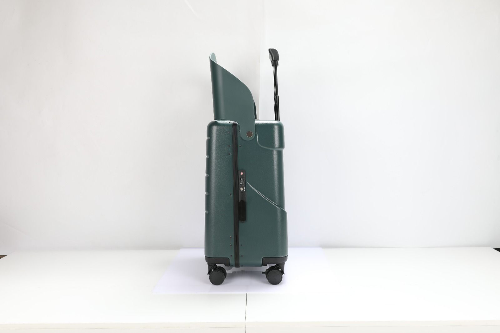 Kendi Premium Travel Luggage – Sage Green