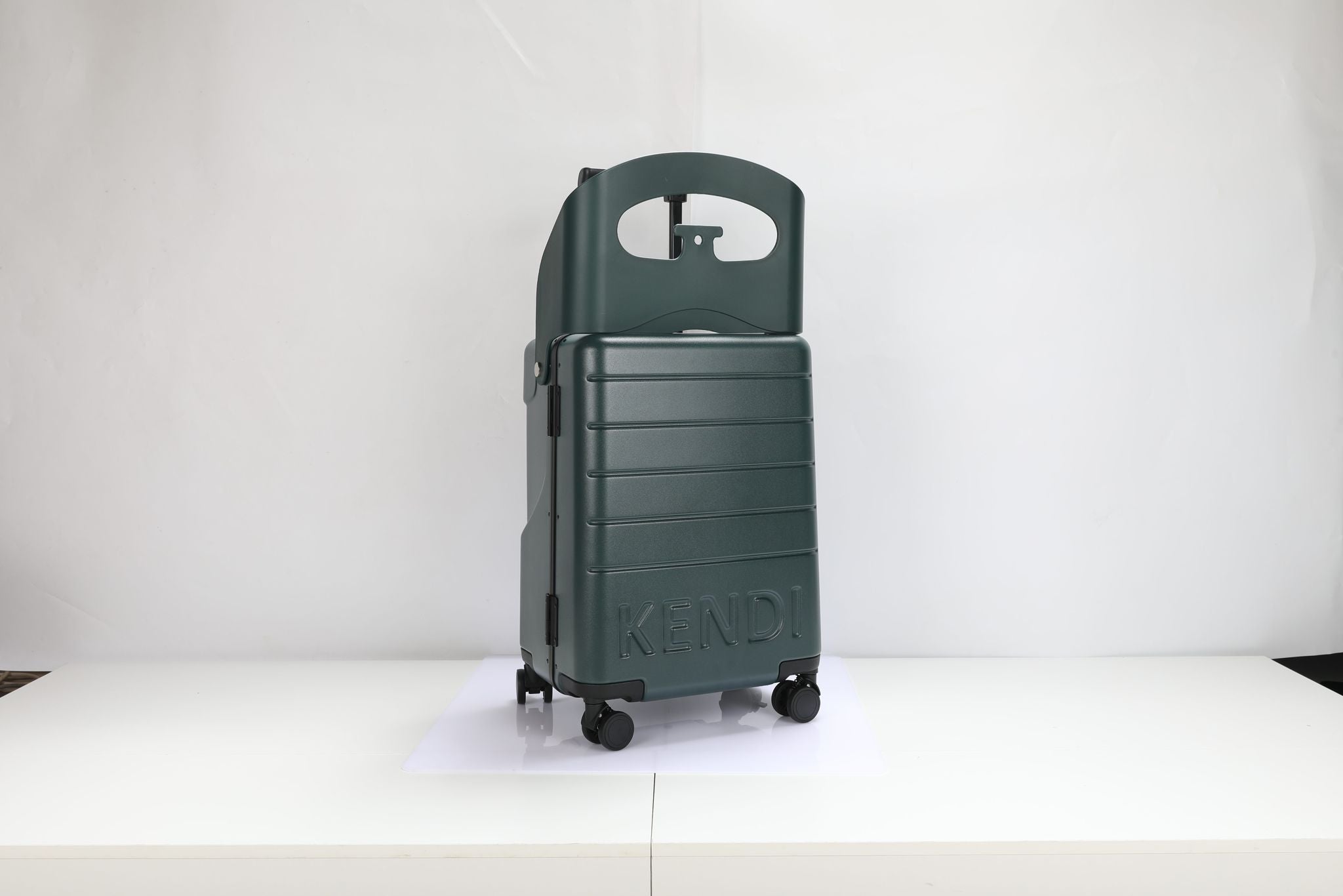 Kendi Premium Travel Luggage – Sage Green