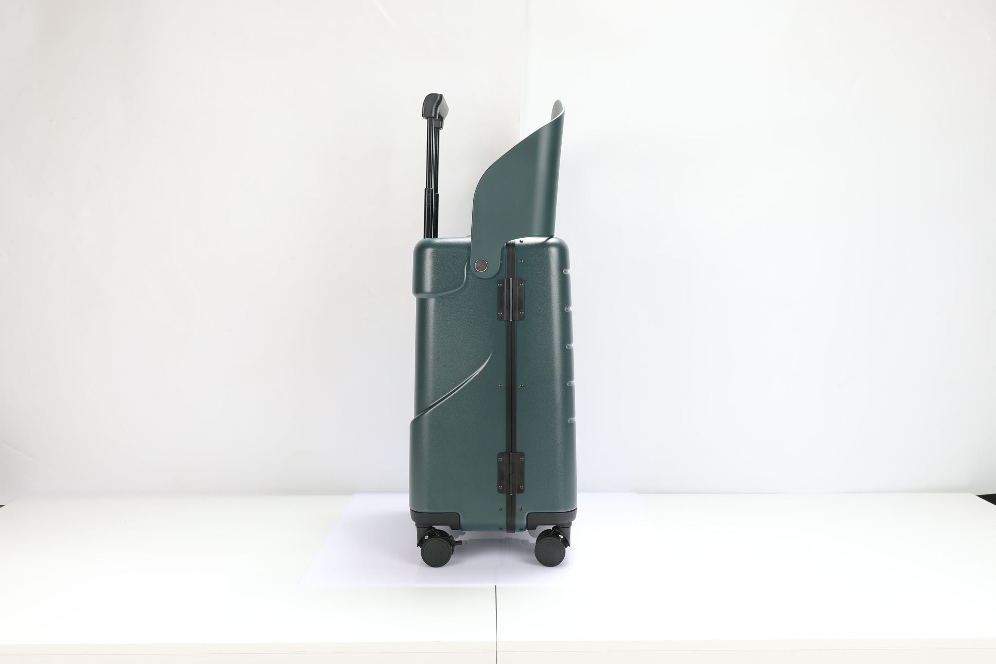 Kendi Premium Travel Luggage – Sage Green